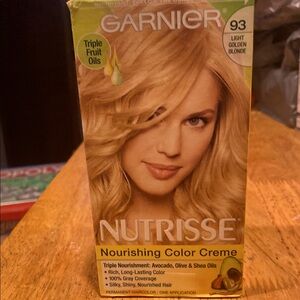 3/$15. Nutrisse Nourishing Color Creme - Light Golden Blonde